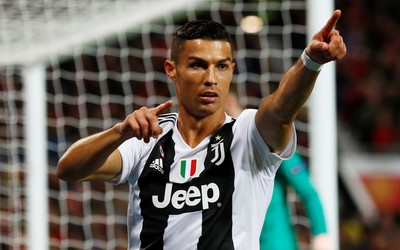 BBV电竞精华-众星捧月